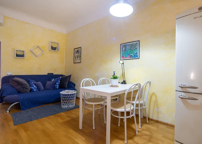 Apartment Santa Reparata Flat By Mmega Florenz