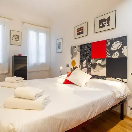 Santa Reparata Flat By Mmega * Florenz